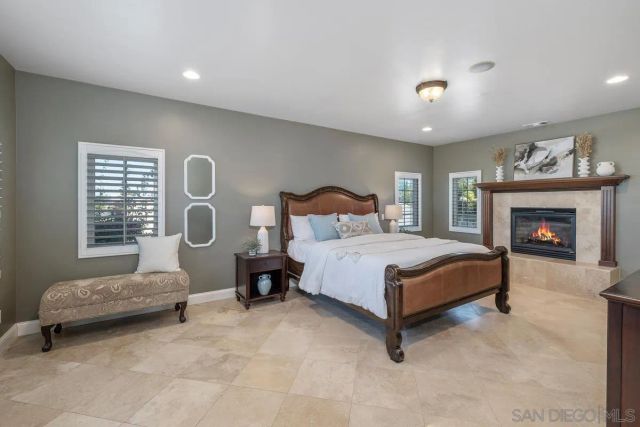 4495 Cather Ave, San Diego, CA 92122