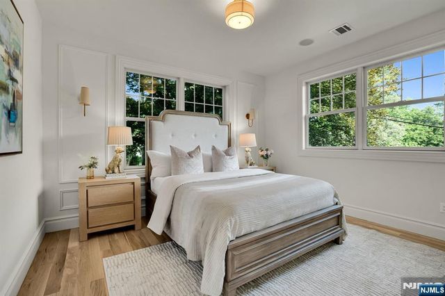 110 Blauvelt Avenue, Ho-ho-kus, NJ 07423