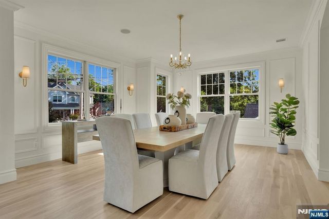 110 Blauvelt Avenue, Ho-ho-kus, NJ 07423