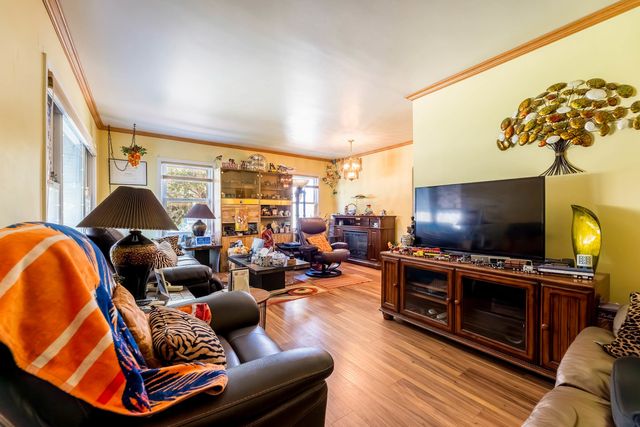 1639 S 14th Avenue, Maywood, IL 60153