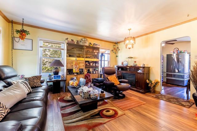 1639 S 14th Avenue, Maywood, IL 60153