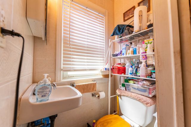 1639 S 14th Avenue, Maywood, IL 60153