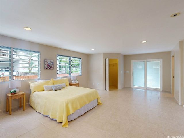 3039 Papali Street, Honolulu, HI 96819
