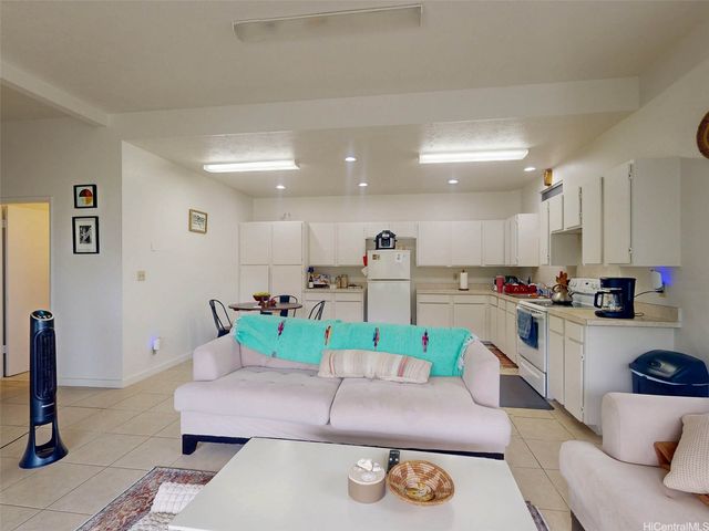 3039 Papali Street, Honolulu, HI 96819