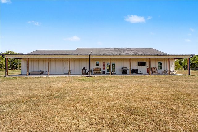 16731 Patton Road, Pea Ridge, AR 72751
