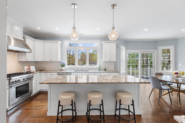 15 Summer St, Lexington, MA 02420