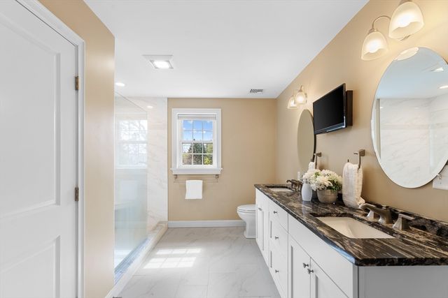 15 Summer St, Lexington, MA 02420