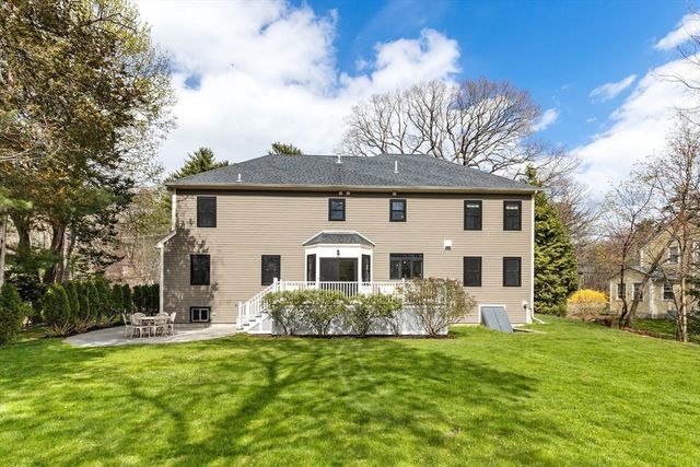 15 Summer St, Lexington, MA 02420
