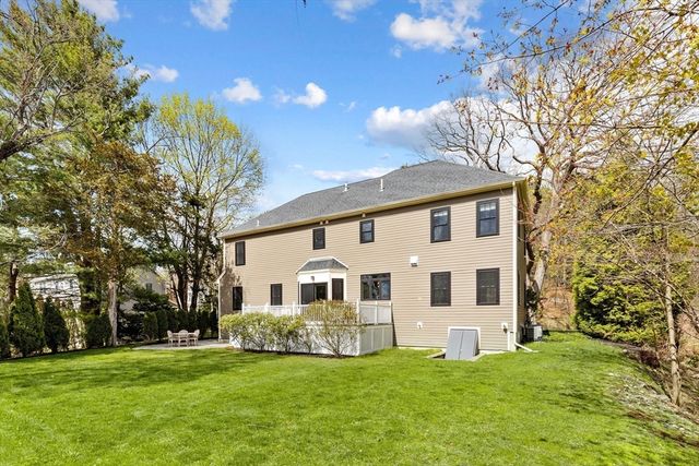15 Summer St, Lexington, MA 02420