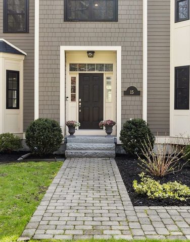 15 Summer St, Lexington, MA 02420