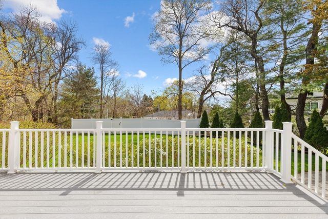 15 Summer St, Lexington, MA 02420