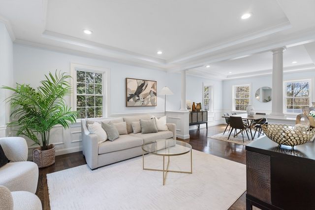 15 Summer St, Lexington, MA 02420