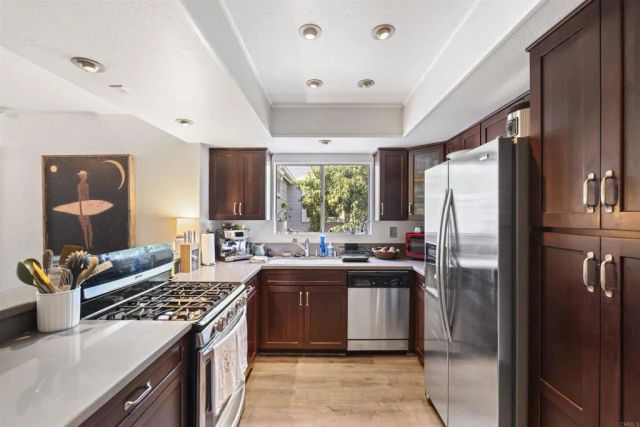 108 Mangano Circle, Encinitas, CA 92024