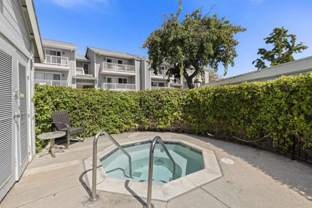 108 Mangano Circle, Encinitas, CA 92024