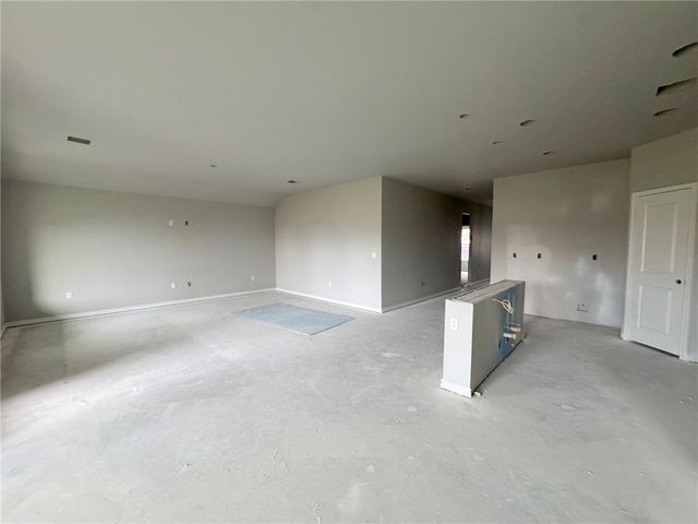 9121 Neena Dr, Corpus Christi, TX 78410