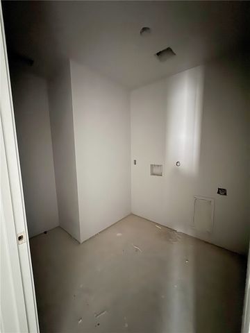 9121 Neena Dr, Corpus Christi, TX 78410