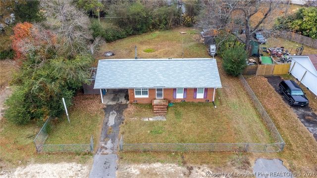 2703 E Brinkley Drive N, Spring Lake, NC 28390