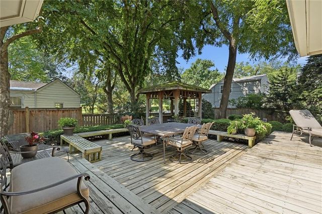 5646 Norwood Street, Fairway, KS 66205