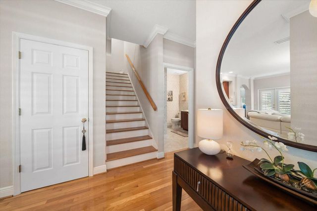 291 1ST AVENUE SW, Largo, FL 33770