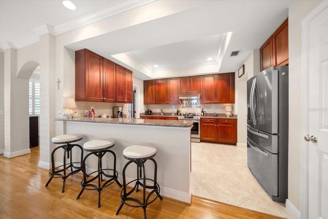 291 1ST AVENUE SW, Largo, FL 33770