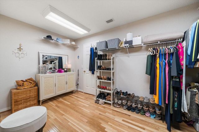 291 1ST AVENUE SW, Largo, FL 33770