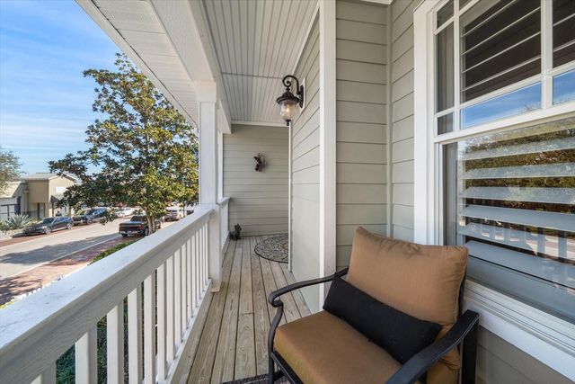 291 1ST AVENUE SW, Largo, FL 33770