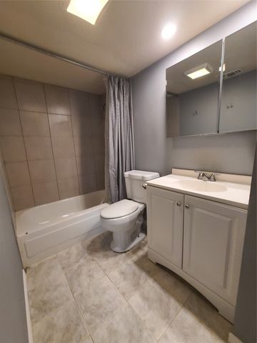 5644 Perrin Street, The Colony, TX 75056