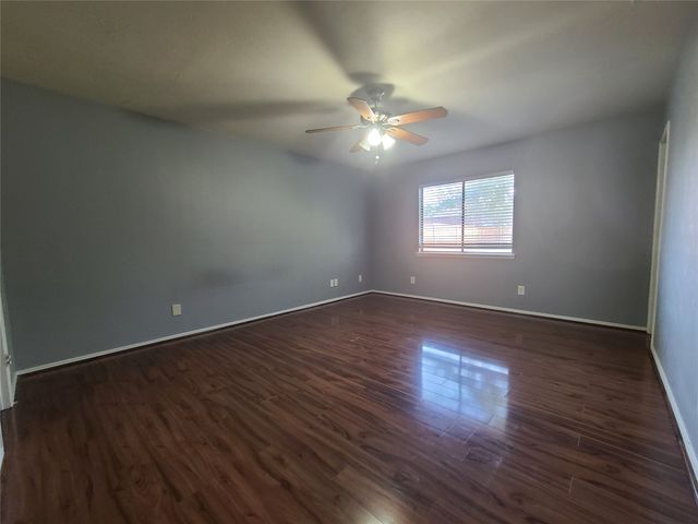 5644 Perrin Street, The Colony, TX 75056