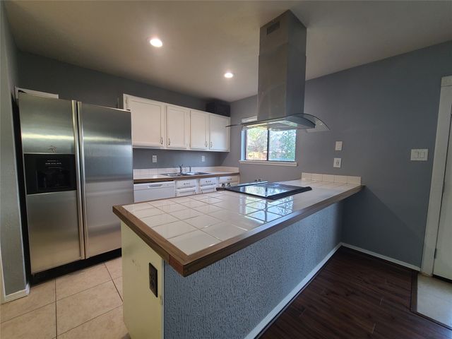 5644 Perrin Street, The Colony, TX 75056