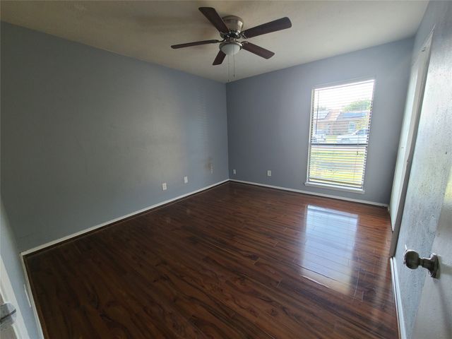 5644 Perrin Street, The Colony, TX 75056