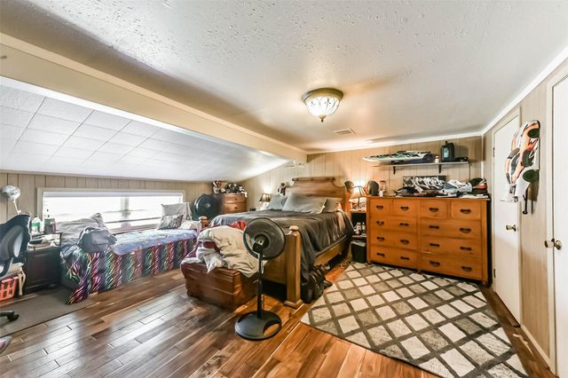 71 Garfield Street, La Porte, TX 77571