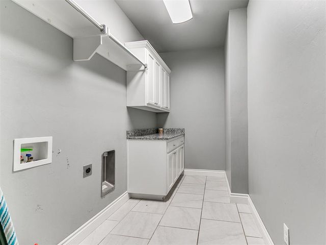 9517 Sullivan Avenue, Yukon, OK 73099