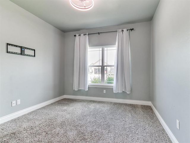9517 Sullivan Avenue, Yukon, OK 73099