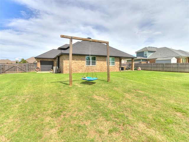9517 Sullivan Avenue, Yukon, OK 73099