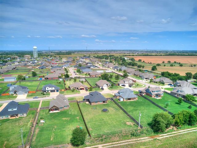 9517 Sullivan Avenue, Yukon, OK 73099