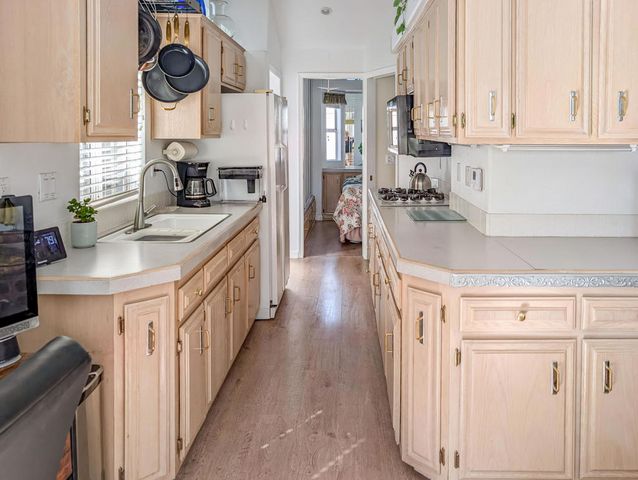 70200 Dillon Road 161, Desert Hot Springs, CA 92241