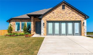 15203 E 40th Place S, Tulsa, OK 74134