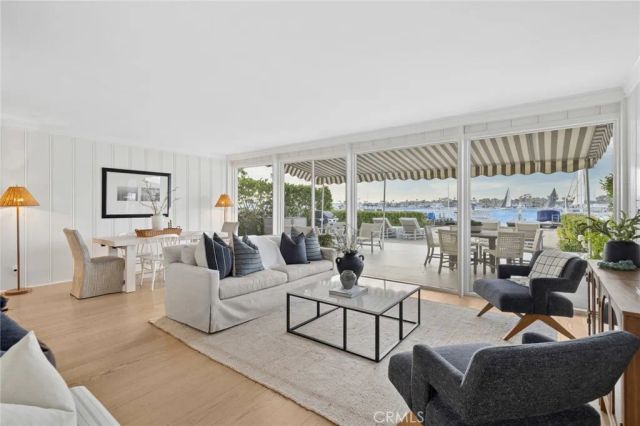1411 E Bay Avenue, Newport Beach, CA 92661