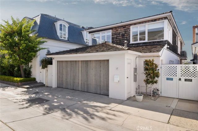 1411 E Bay Avenue, Newport Beach, CA 92661