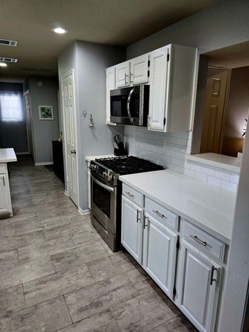 14244 Oak Chase Drive, Houston, TX 77062