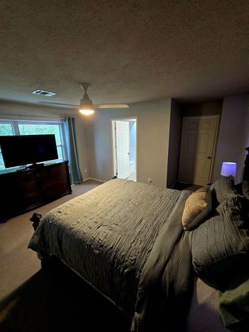 14244 Oak Chase Drive, Houston, TX 77062