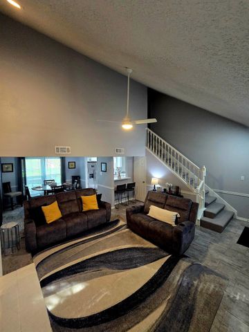 14244 Oak Chase Drive, Houston, TX 77062