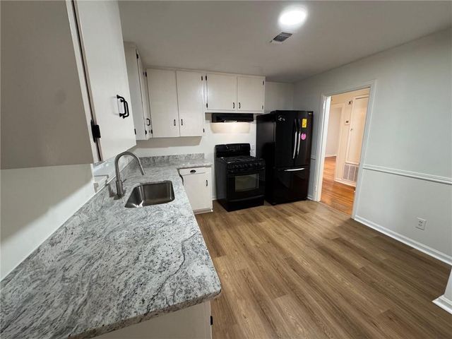 713 Iris Avenue, Mobile, AL 36606