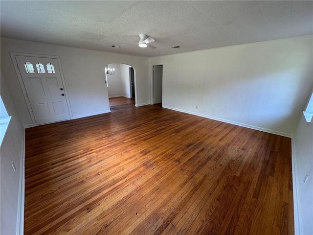 713 Iris Avenue, Mobile, AL 36606