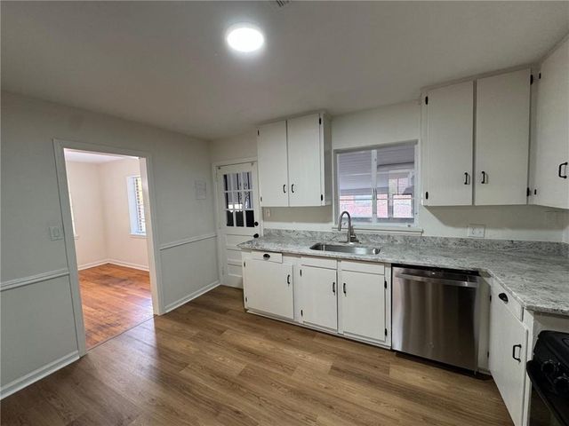 713 Iris Avenue, Mobile, AL 36606