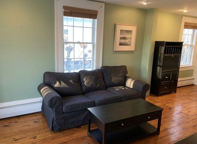 19 Rowland Street 1, Marblehead, MA 01945