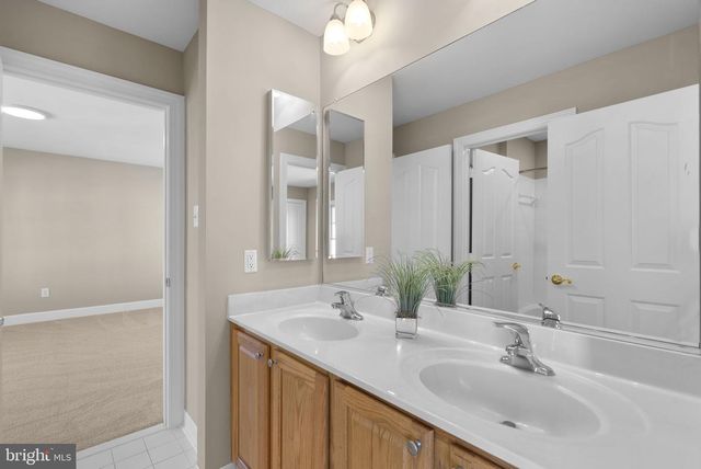 14421 ASHLEIGH GREENE RD, Boyds, MD 20841