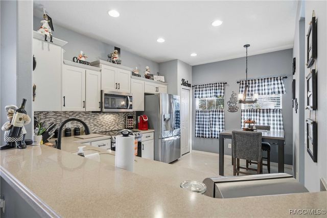 1357 W Skyview Crossing Drive, Hernando, FL 34442