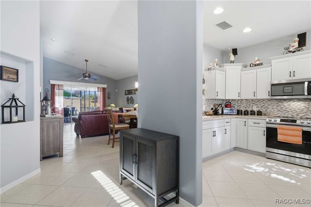 1357 W Skyview Crossing Drive, Hernando, FL 34442