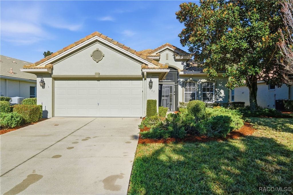 1357 W Skyview Crossing Drive, Hernando, FL 34442